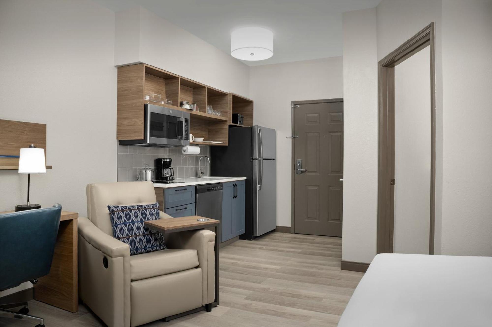 Candlewood Suites Alexandria - Fort Belvoir By Ihg Zewnętrze zdjęcie